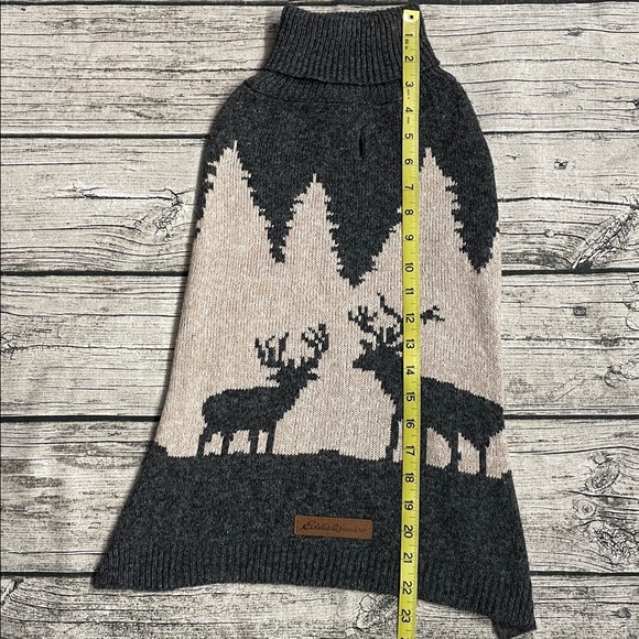 Eddie Bauer dog knitted sweater - Picture 2 of 5
